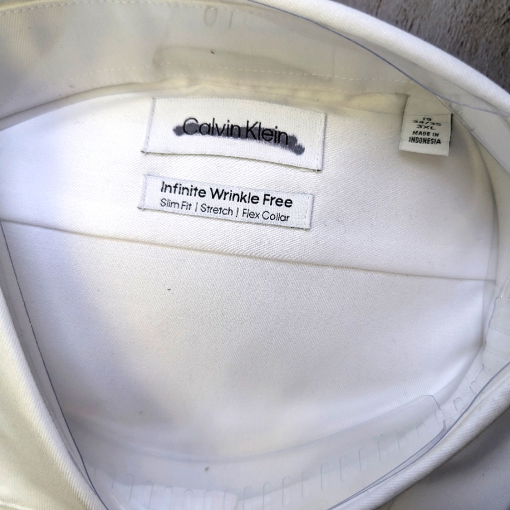 NWT Calvin Klein Men’s White Dress Shirt | Slim Fit | Wrinkle-Free | Size 19 - Picture 2 of 5